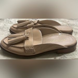 Vionic Shoes Sz 6 Tan Patent Leather Reagan Comfort Tassel Mules Slide Loafers
